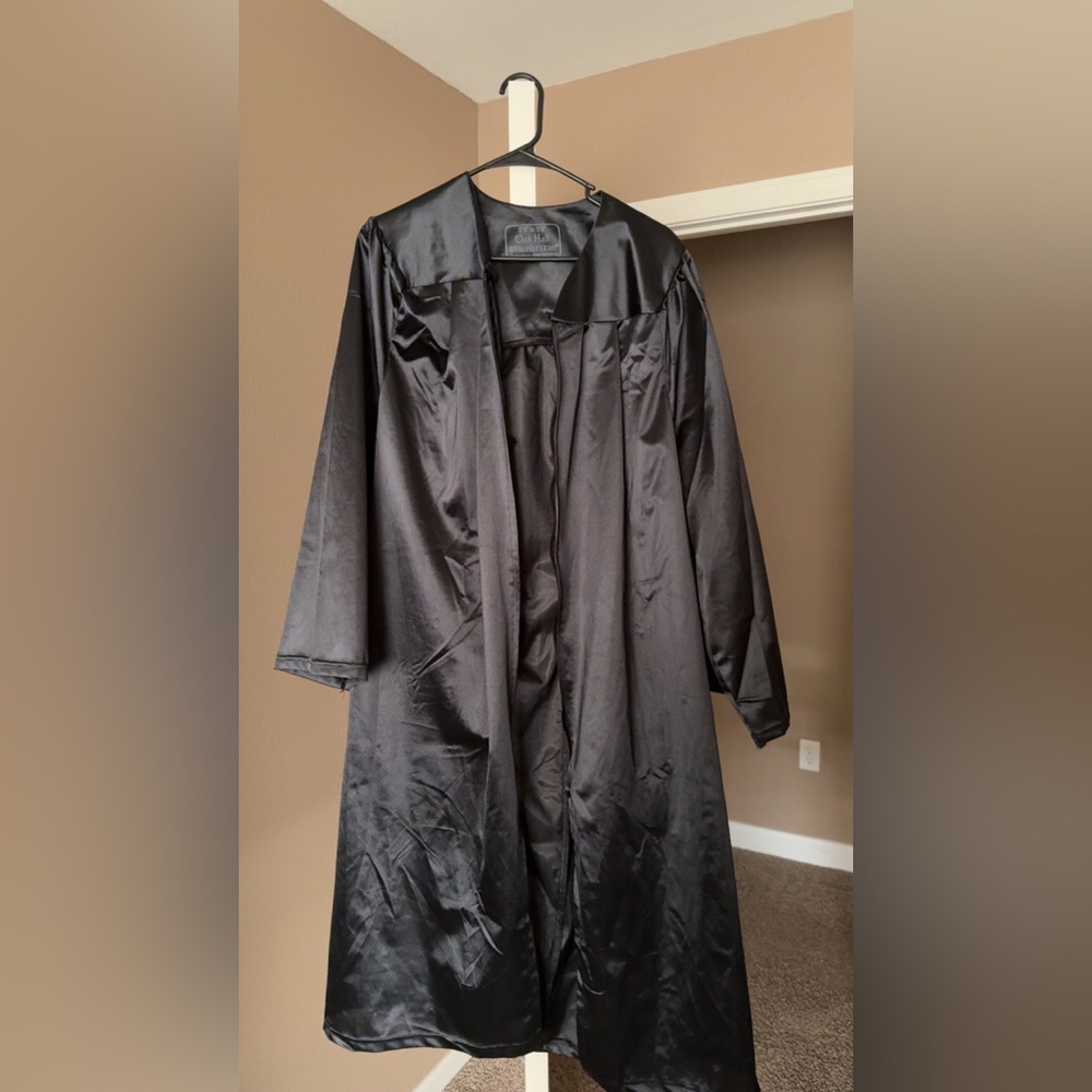 Black Graduation Gown